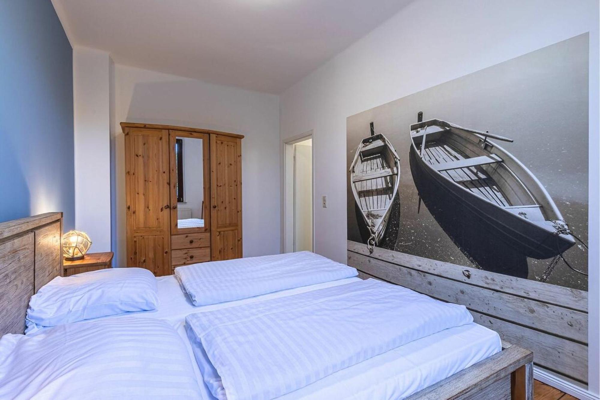 Hafenhaus Bootsquartier Appartement Waren  Buitenkant foto