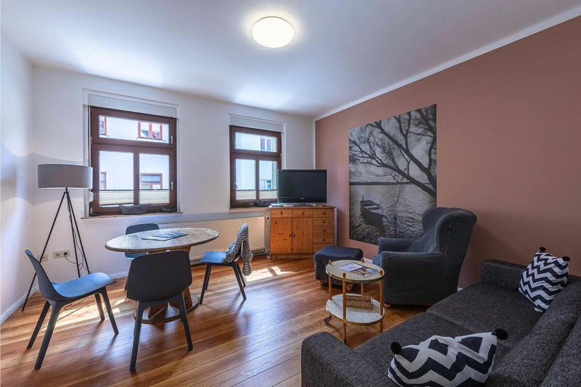 Hafenhaus Bootsquartier Appartement Waren  Buitenkant foto